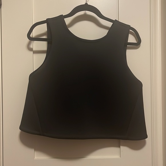 Club Monaco Black Crop Top - Picture 5 of 12